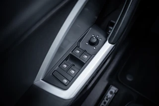 Audi Q3 Sportback 45 TFSI e Advanced Edition Aut. | Cruise | PDC| Navi | / 35