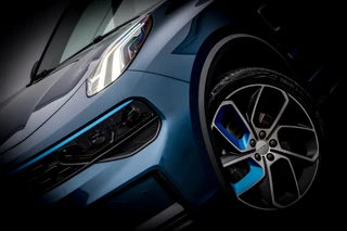Lynk & Co 01 1.5 Plug-in Hybrid 262 Pk Zwarte hemel | Panoramadak | 75 km Elektrisch | 360 Camera | NL Auto | 20 inch. LMV | 1e Eigenaar / 10