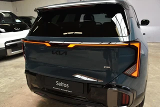 Kia Seltos 1.6 T-GDI DCT7 X-Line Demo Edition / 13