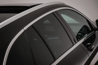 Mercedes-Benz C-Class Estate 200 Premium Plus / 8