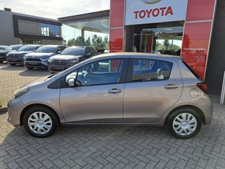 Toyota Yaris 1.3 VVT-i Aspiration CRUISE AIRCO TREKHAAK NAVI / 4