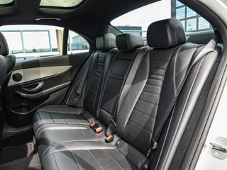 Mercedes-Benz E-klasse 200 AMG Line | Panoramadak | Leder | 360  Camera | Widescreen | LED | Apple CarPlay Android Auto | Memory | 19" | Sfeerverlichting | Dealeronderhouden / 13