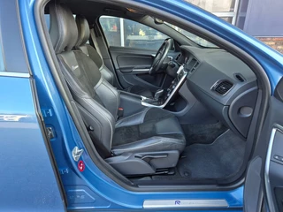 Volvo V60 1.6 T3 R-DESIGN Camera, Trekhaak, Carplay, ALL IN Prijs! / 16