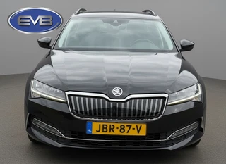 Skoda Superb Combi 1.4 TSI iV AUTOMAAT Business Edition Sport, digitaal cockpit, electrisch bedienbare trekhaak / 7