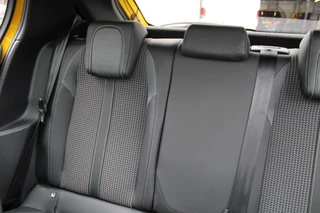 Peugeot 208 1.2 PureTech 131PK GT-Line  | Panoramadak | 3D Cockpit | BLIS | Navigatie / 38