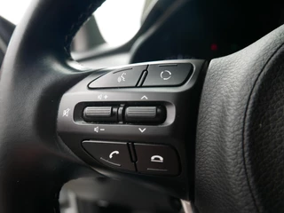 Kia Rio 1.0 TGDI Design Edition NL auto| 1e eigenaar| Dealer onderhouden| Camera / 11