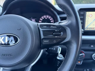 Kia Stonic 1.0 T-GDi DynamicLine | Navigatie | Two-Tone | Cruise control | LM-Velgen / 16