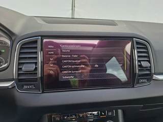 Škoda Karoq 1.5 TSI ACT Style Pano 360° Carplay Trekhaak Business Sportline / 27