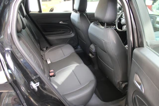 Jeep Avenger 1.2 Longitude  | JBL Audio | Adaptieve cruise | Keyless / 48