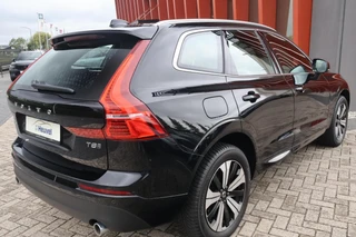 Volvo XC60 T8 Recharge AWD Momentum | Leder | Panoramadak | Parkeercamera | Keyless / 6