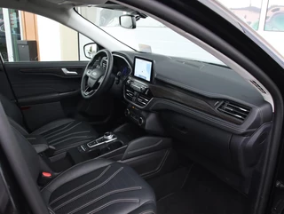 Ford Kuga 2.5 PHEV 225PK Vignale | trekhaak | 20inch | SOH 86% / 40