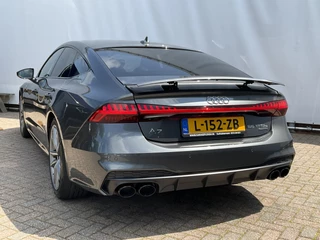 Audi A7 Sportback 55 TFSI E Quattro PHEV Competition S-Line RS-zetels 20inch Camera S-Edition Plug-in / 26