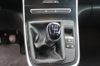 Renault Grand Scénic 1.2 TCe Zen 7p. 7 ZITTER! / 11