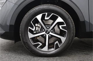 Kia Sportage 1.6 T-GDi Hybrid DynamicPlusLine  - Kantel/Schuifdak - Stoel en stuur verwarming - Parkeersensoren - Navigatie- Fabrieksgarantie tot 10-2031 / 16