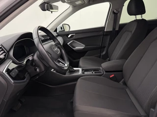 Audi Q3 35 TFSI Advanced Automaat | Parkeersensoren | Adaptive Cruise Control | Stoelverwarming | Apple CarPlay / 14