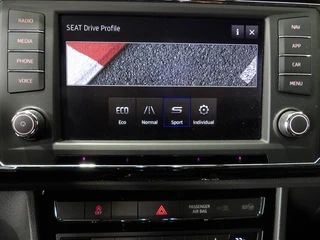 SEAT Ateca 1.5 EcoTSI 150pk Xcellence / 33