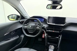 Peugeot 208 1.2 Hybrid 110 e-DCS6 Allure | Lichtmetalen velgen | Automaat | Apple Carplay/Android Auto | Cruise Control / 21