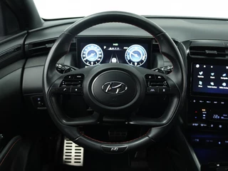 Hyundai Tucson 1.6 T-GDI HEV N Line | Navigatie | Camera | Stoelverwarming / 23
