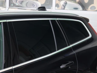 Volvo V60 2.0 T6 Plug-in hybrid AWD Ultra Bright | SOH 99% | Long Range / 61