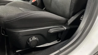 Ford Focus Wagon 1.5 EcoBoost ST Line active X Business TREKHAAK CAMERA LM NAVI CRUISE CARPLAY. / 30