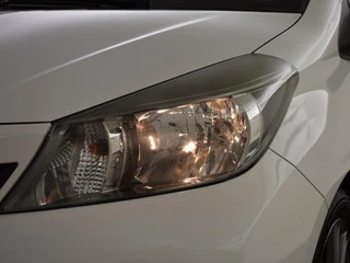 Toyota Yaris 1.3 VVT-i Aspiration | Panoramadak | Navigatie | Camera / 19