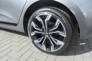Mitsubishi Colt 1.0T MT First Edition Camera, Ad. CC, Stoelverw, Blind Spot / 20