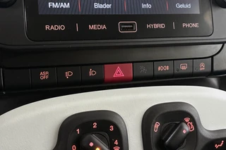 Fiat Panda 1.0 Hybrid Pandina / 35