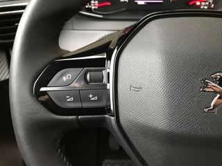 Peugeot 2008 1.2 PureTech Style | Camera | Navigatie / 13
