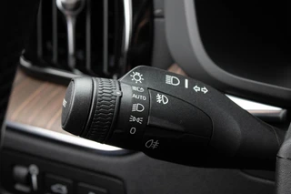 Volvo XC60 2.0 PHEV T6 AWD Inscription|Stuur-Stoelverw.+Vent.|Bowers & Wilkins|Camera|ACC|Pano| / 31