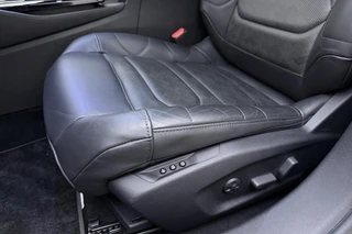 Citroen C5 X 1.2 PureTech Business Plus Automaat | Lederen bekleding | Keyless | Navigatie | Headup display | Stoelverwarming | Memory functie / 19