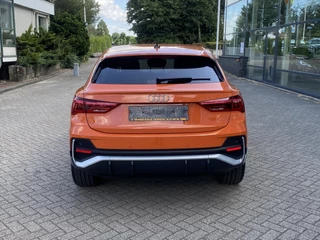 Audi Q3 Sportback 150pk 2X S-Line Navi Carplay Led / 10