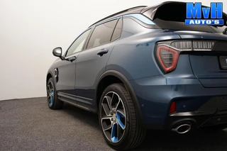 Lynk & Co 01 1.5 PHEV|ZWARTE.HEMEL|360ºCAM|PANO|262PK|SOH97% / 44