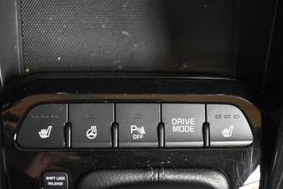 Kia Stonic 1.0 T-GDi 100pk DynamicPlusLine Automaat | Navi | Camera | Cruise | PDC | Keyless Entry | Start /Stop / 26