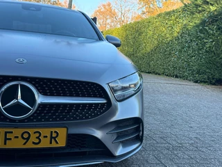 Mercedes-Benz A-klasse 250 e AMG Line / 13