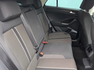 Volkswagen T-Roc NAVI TEL DAB LM PDC CAMERA 1.0 TSI / 15