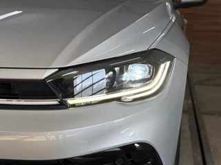 Volkswagen Polo 1.0 TSI R-Line | 110PK | IQ.Drive pakket | Virtual | Full LED Matrix Beam | Camera | Discover Pro | Clima |Ambient / 12