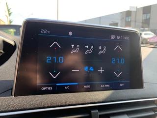 Peugeot 5008 1.2 PureTech Allure AUT|7 zit|Cruise|Trekhaak / 22