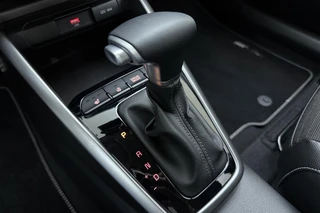 Kia Stonic 1.0 T-GDi MHEV GT-Line 100pk | Automaat | Navigatie | Climate Control | Stoel - Stuurverwarming | Camera | Keyless Start | Apple Carplay - Android Auto / 23