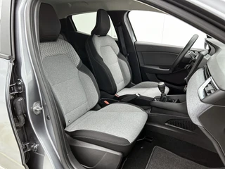 Renault Clio TCe 90PK GPF evolution  | CAMERA | NAVI | DEALER ONDERHOUDEN | STOEL VERWARM. | PARK. SENSOREN | CARPLAY / 34