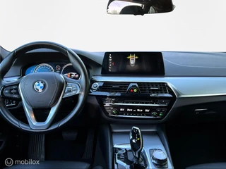BMW 5-serie Touring 530i High Exec/Pano/Head Up/Leer/19"/LED / 16