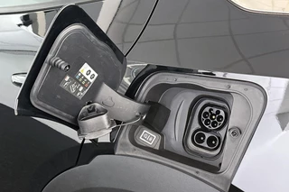 Opel Mokka-e Elegance 50-kWh 11kw bl. Apple CarPlay Achteruitrijcamera / 27