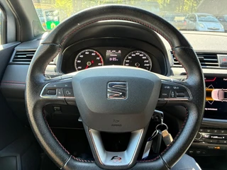 SEAT Arona 1.0 TSI FR INTENSE ! CARPLAY/CAMERA/CRUISE / 12