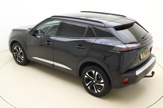 Peugeot 2008 1.2 Turbo 100pk Allure | Trekhaak | Navigatie | Achteruitrijcamera | Climate control | Parkeersensoren | Lichtmetalen velgen / 6