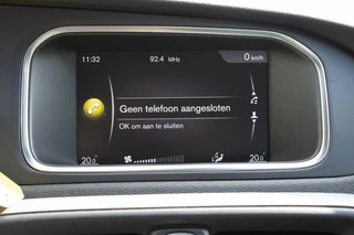 Volvo V40 2.0 T2 Inscription Parkeersensor achter|Bleutooth|Airco / 29