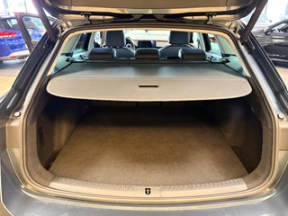 Seat Leon Sportstourer 1.4 TSI eHybrid PHEV FR Xcellence/pano/camera/apple CarPlay/memory / 20