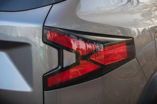 Dacia Duster extreme hybrid 140 I Automaat I Navigatie / 36