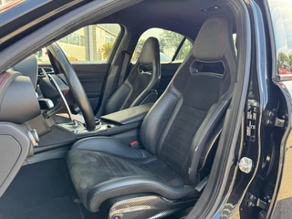 Alfa Romeo Giulia 2.9 V6 QUADRIFOGLIO Carbon pakket Sparco kuipstoelen Carplay Perfect onderhouden! / 19