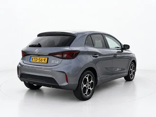 MG MG3 Hybrid+ 1.5 Hybrid+ Luxury / 4