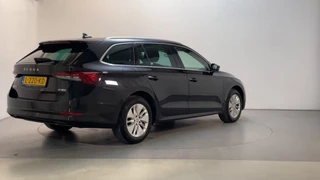Skoda Octavia Combi 1.0 e-TSI DSG Business Edition Navigatie Parkeersensoren App-Connect DAB+ / 5