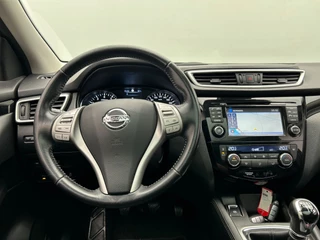 Nissan Qashqai 1.2 N-Connecta | Panoramadak | Navigatie | 360 camera | Stoel Verwarming | Cruise/Control | Climate/Control | / 19